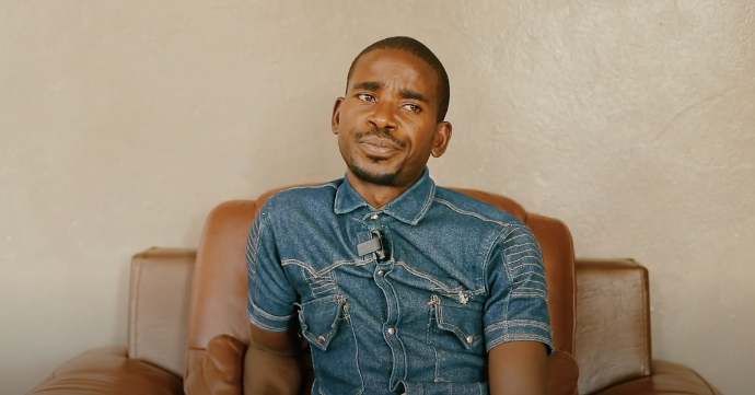 il affirme avoir été mort , puis être revenu à la vie.